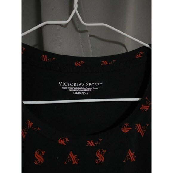 Victoria's Secret Printed Logo T-Shirt Large - Picture 4 of 6
